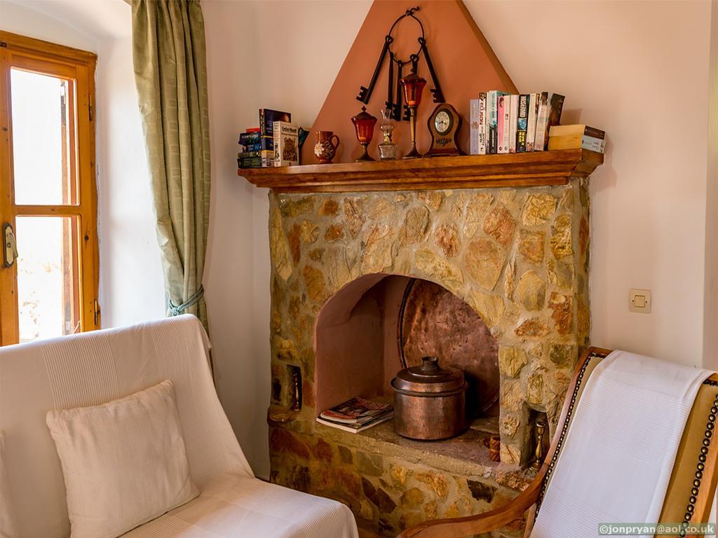 Fotinis Cottage Symi Exterior photo